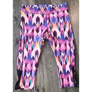 Reebok Pink Blue Cropped Leggings Women's Size M Athletic Yoga Capri Mesh